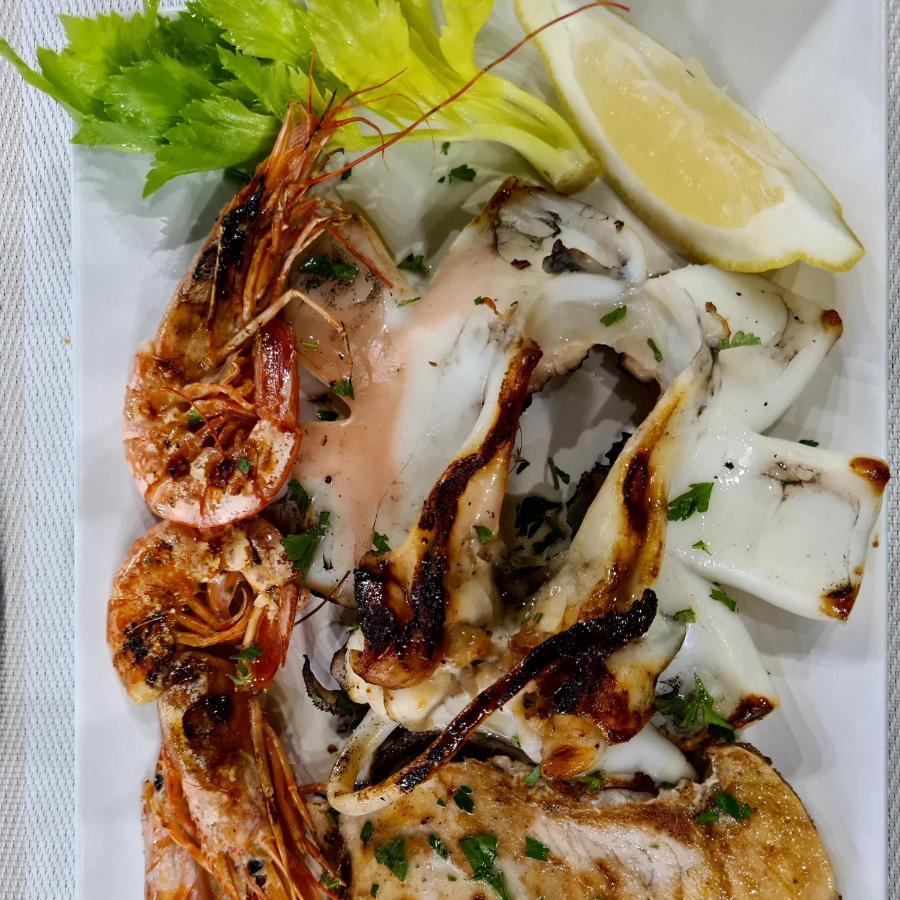 Le Castella B&B Restaurant Dış mekan fotoğraf